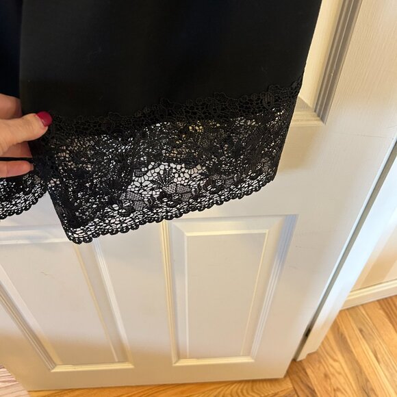 ANN TAYLOR Factory Cropped Black lace-bottomed pants Size 16 - Picture 4 of 9